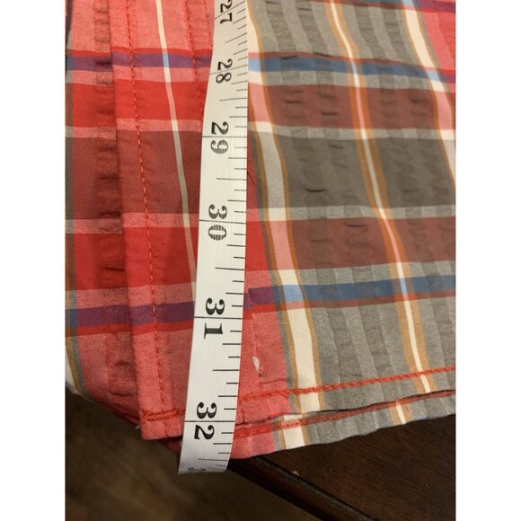 The North Face Plaid Button Up Short Sleeve Shirt L Gorpcore Outdoor Hiking - Picture 8 of 10